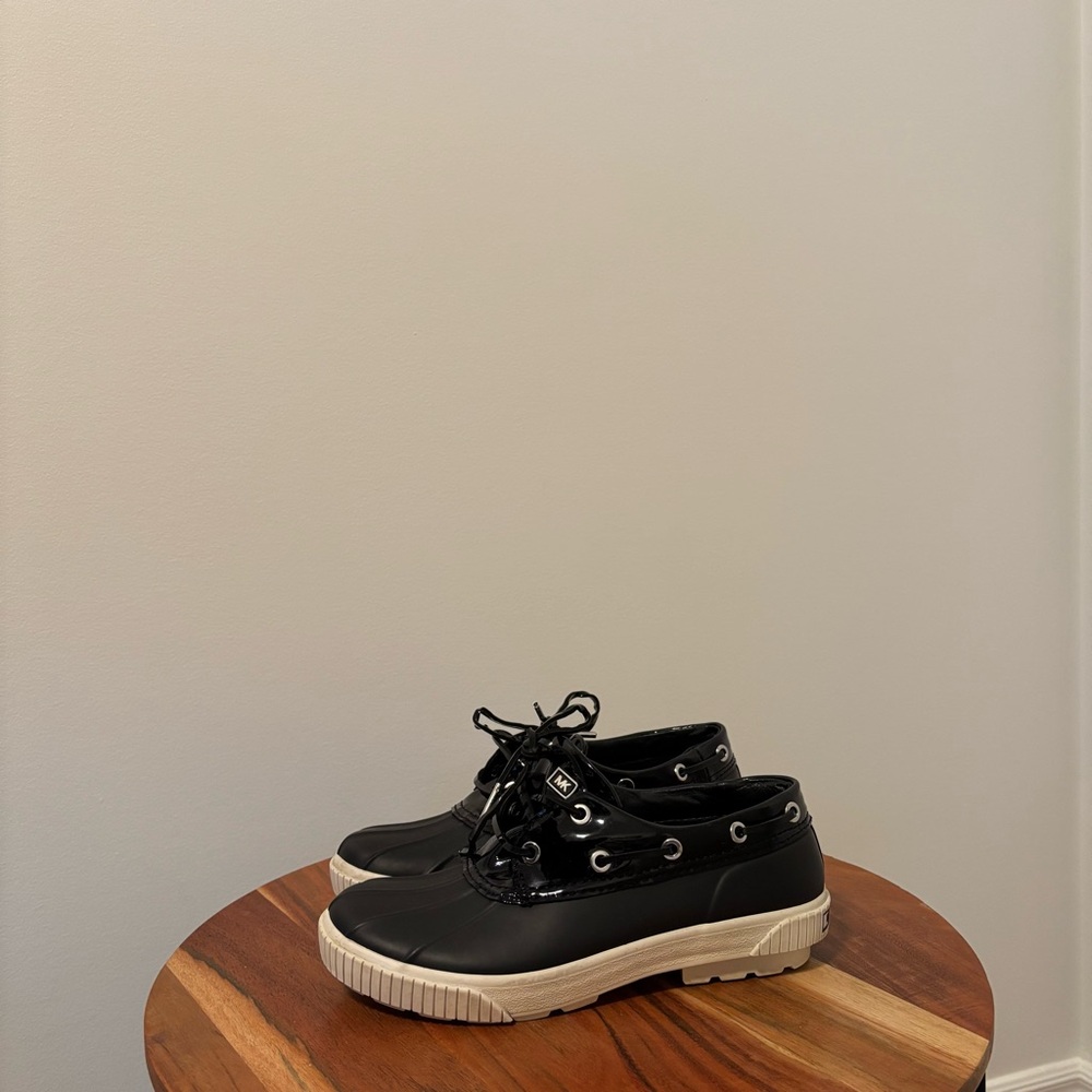 Michael Kors Size 6 - Hyde Womens Black Lace Up Duck Shoes